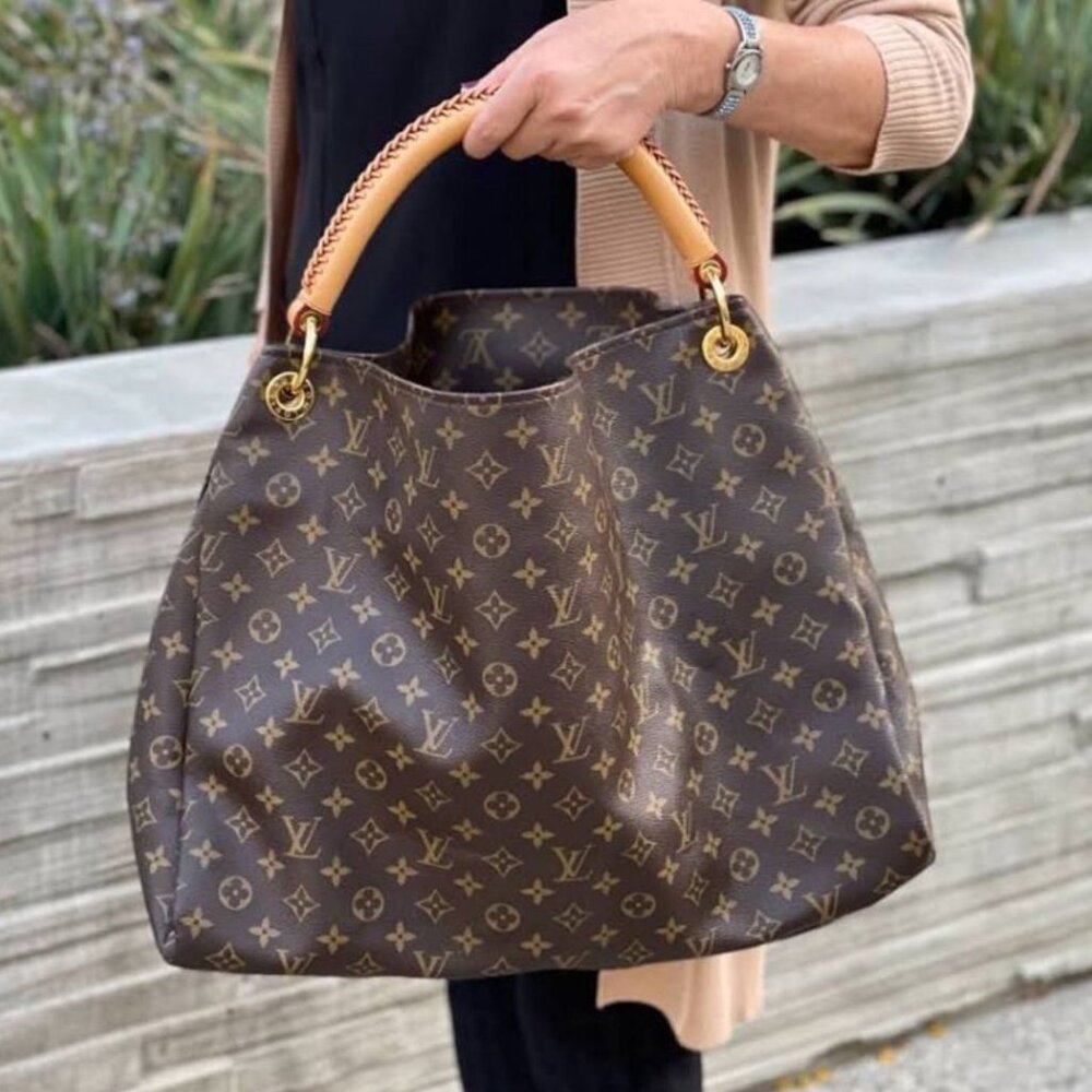 💎✨BEAUTIFUL✨💎 Authentic Louis Vuitton Artsy MM Monogram Hobo